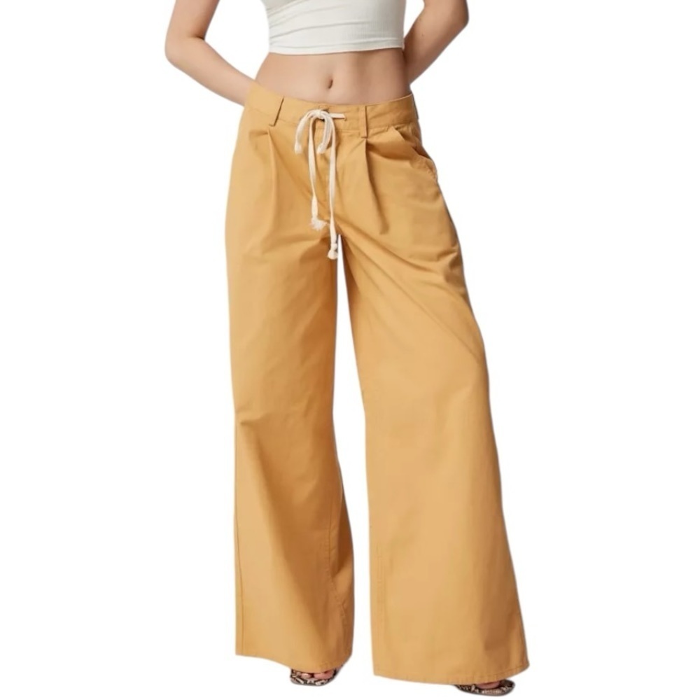 NWT Urban Outfitters Laura Pleated Trouser Pants 6